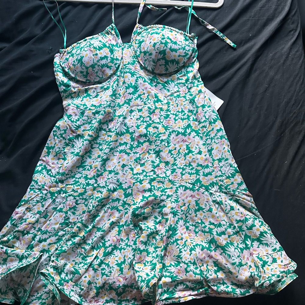 Green floral sundress size Small
